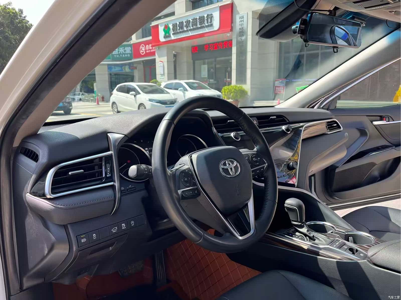 Toyota Camry, 2019 10