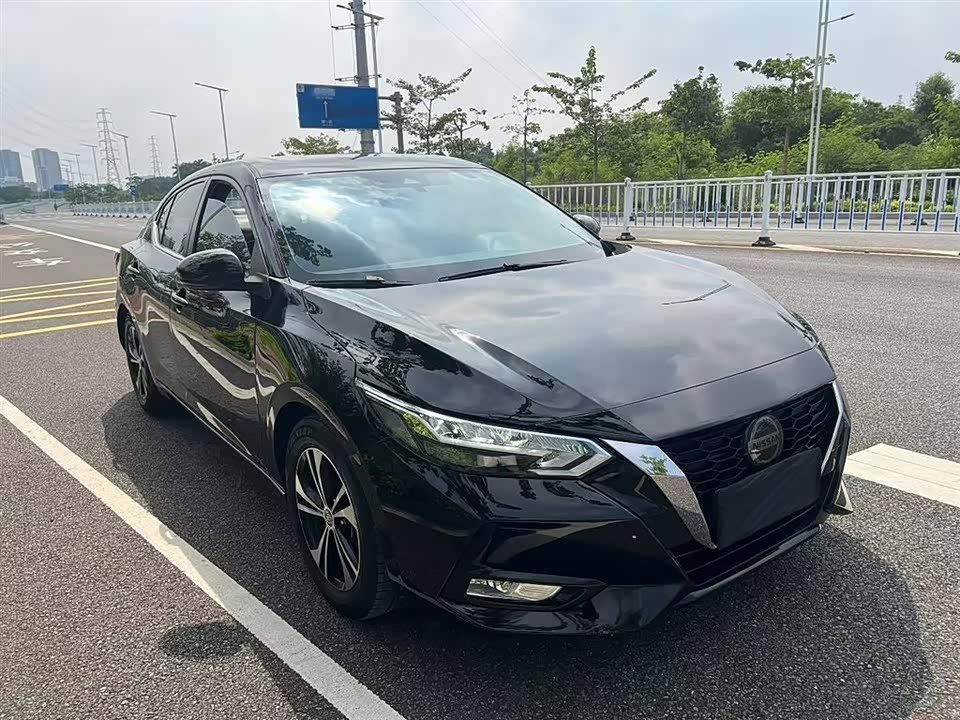 Nissan Xuan Yi Nissan Xuan Yi