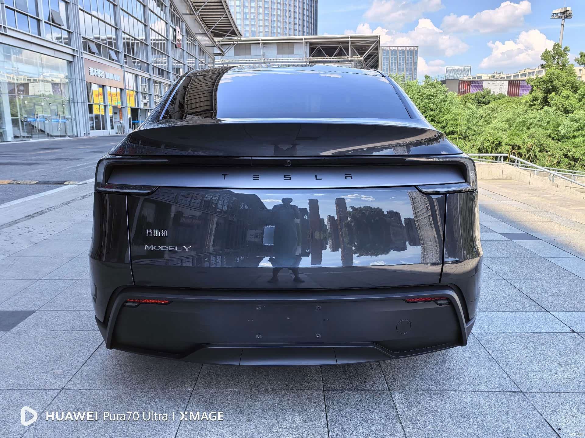 Tesla Model Y, 2025 все фото