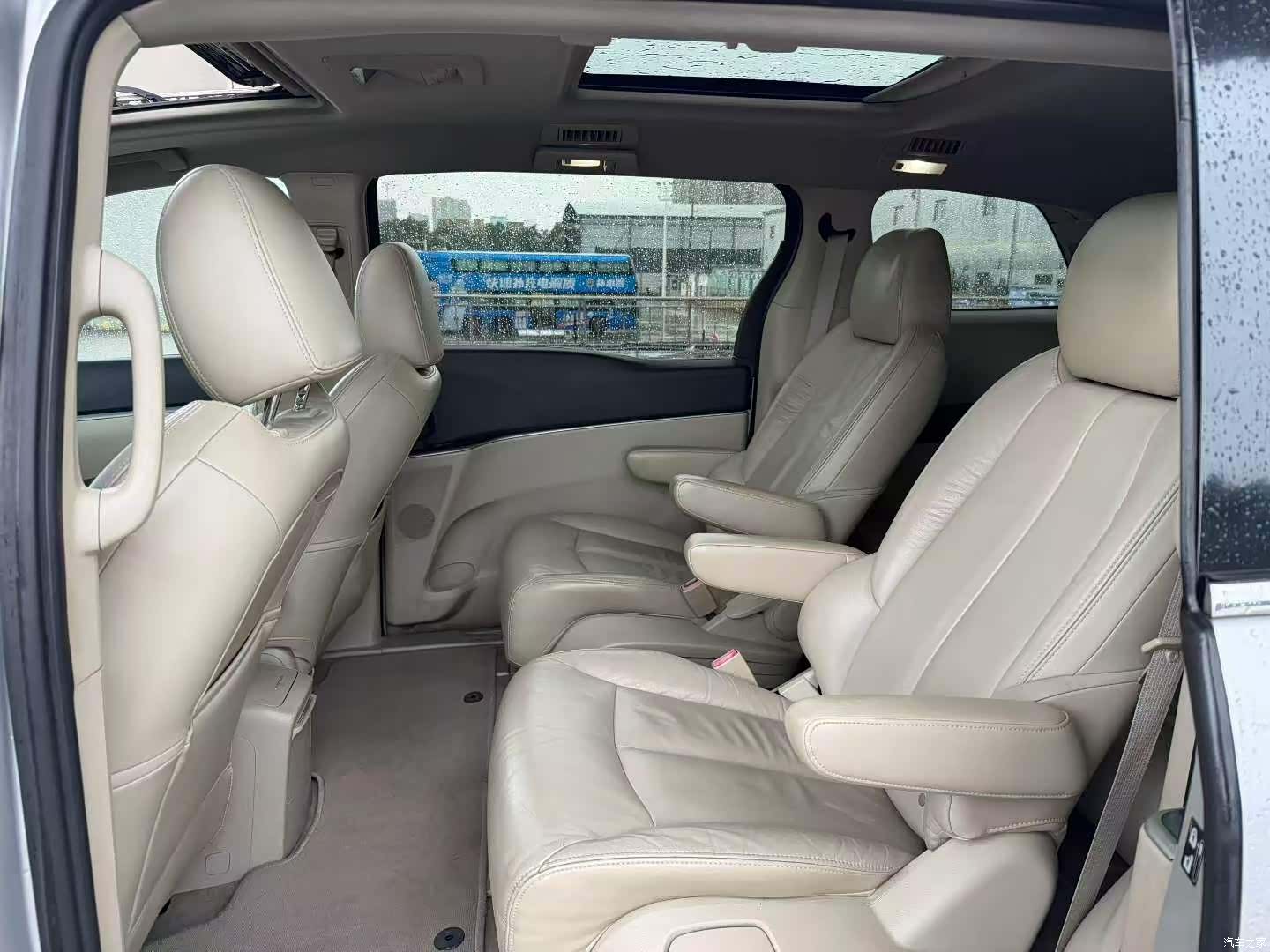 Buick GL8, 2014 7