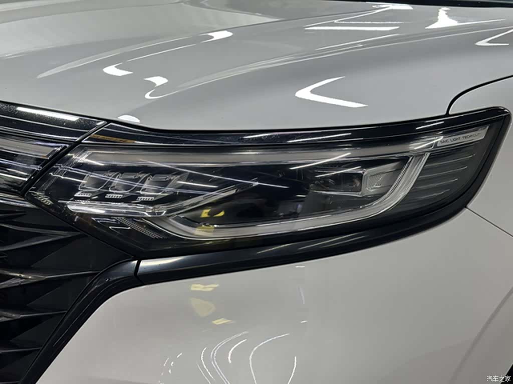 Roewe iMAX8, 2021 10