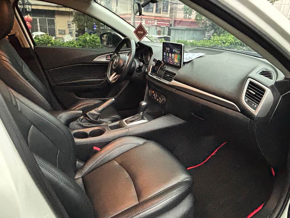 Mazda 3 Angkesaila Mazda 3 Angkesaila