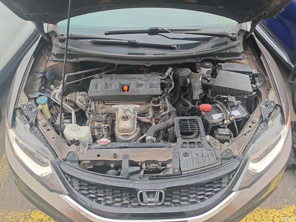 Honda Jade, 2015 20