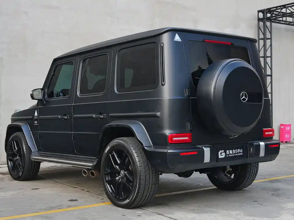 Mercedes-Benz G-class