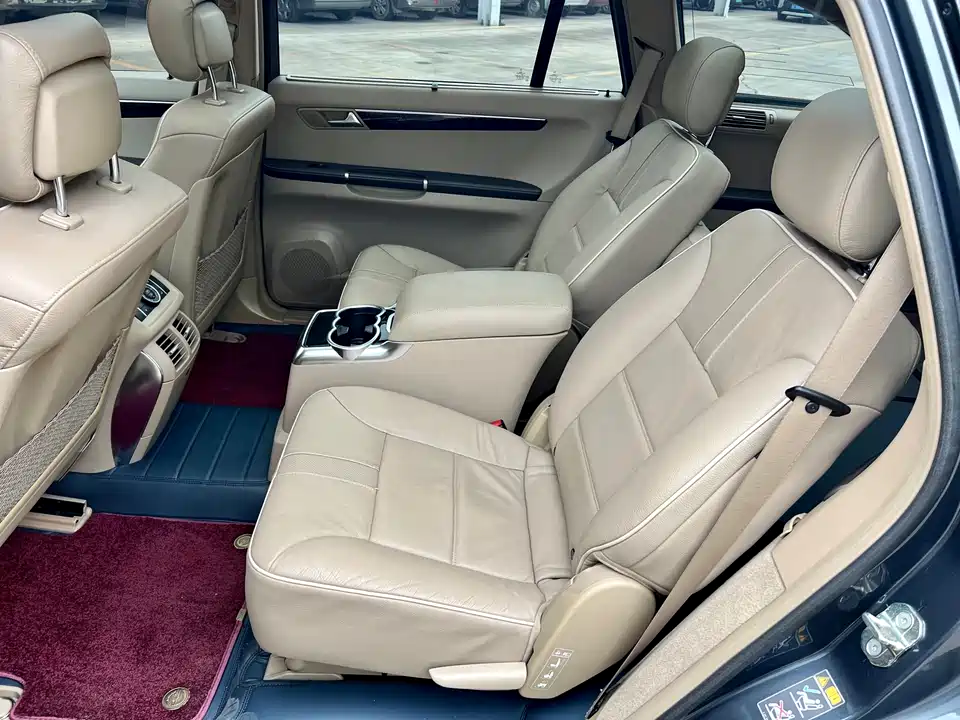 Mercedes-Benz R-class