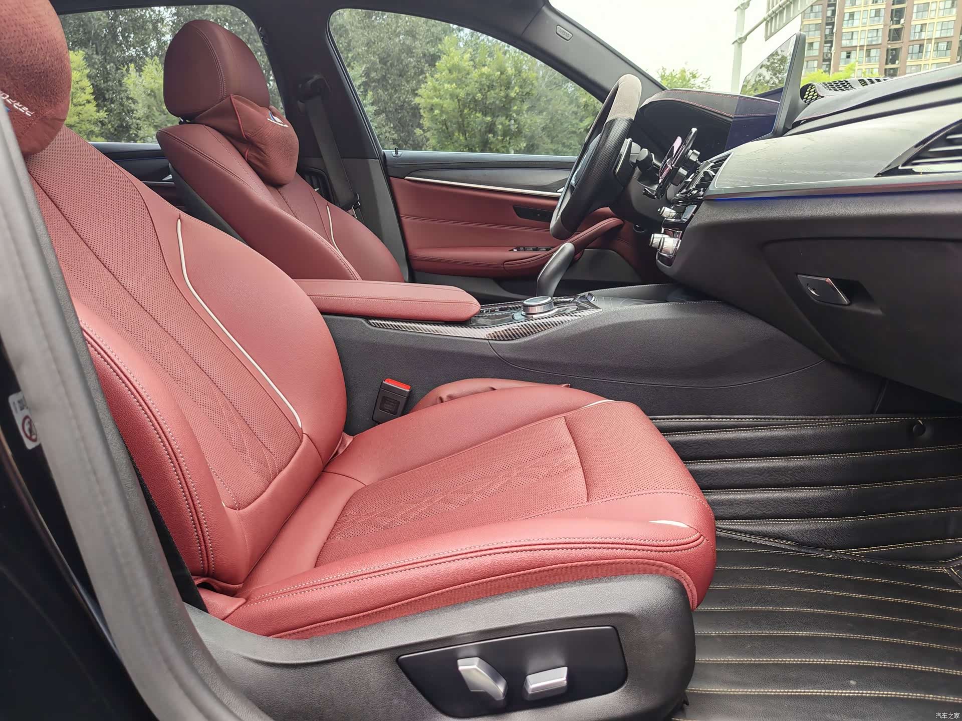 BMW 5 Series, 2022 14