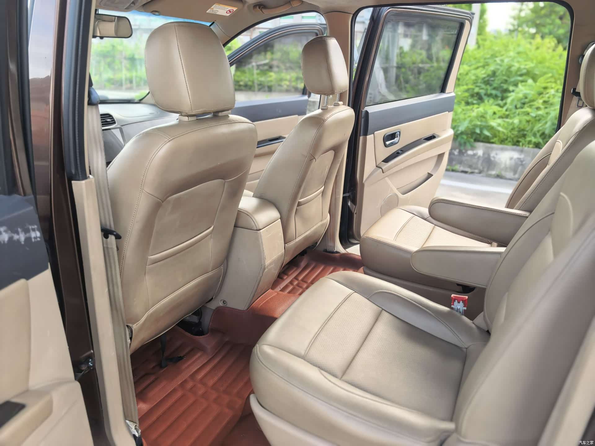 Wuling Hongguang, 2014 10