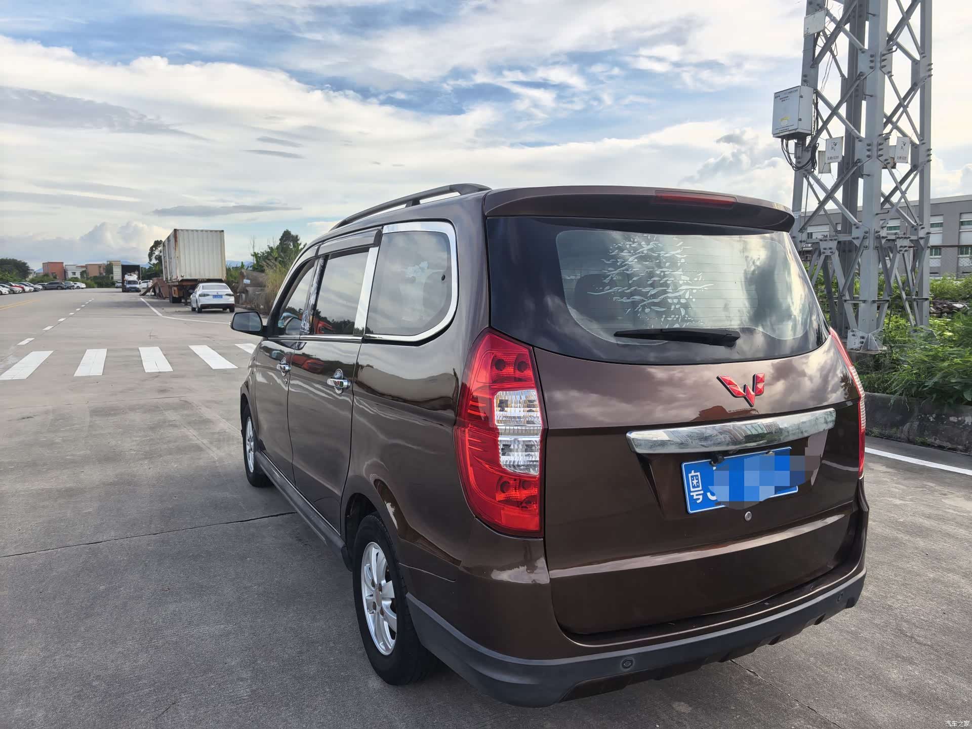 Wuling Hongguang, 2014 6