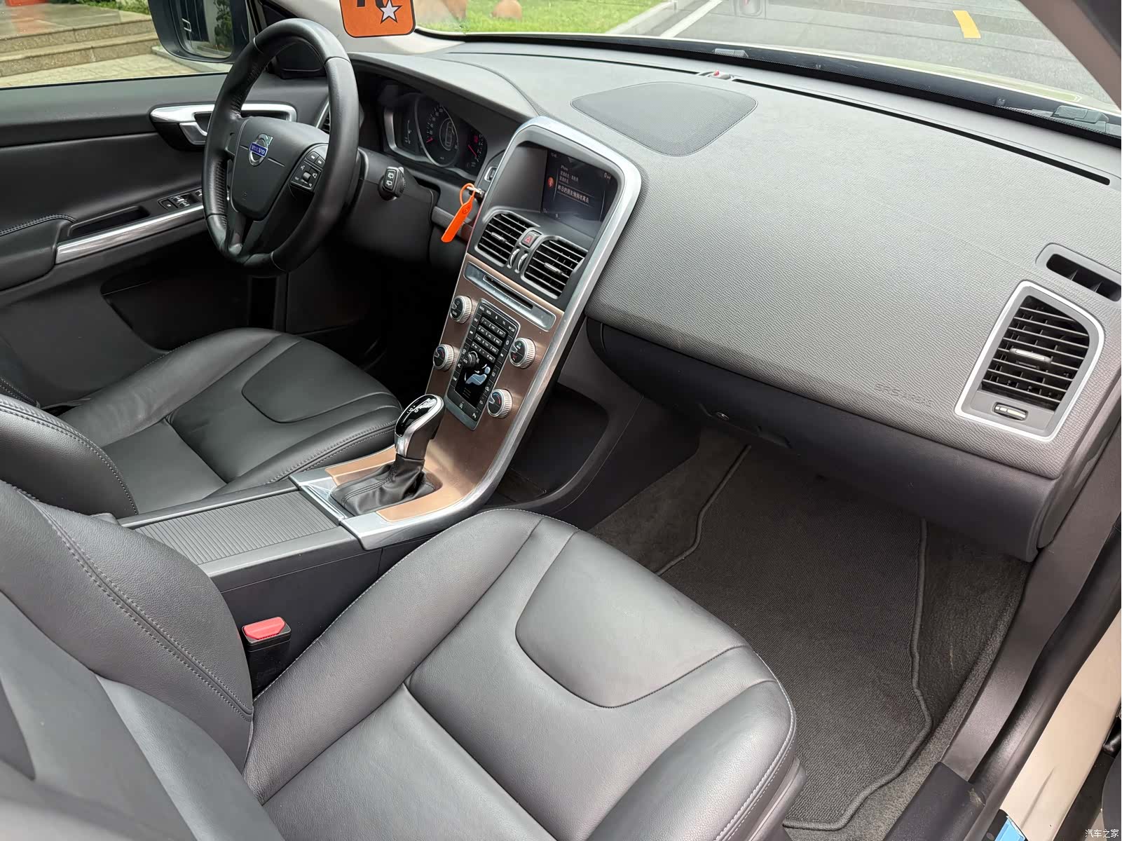 Volvo XC60, 2017 14