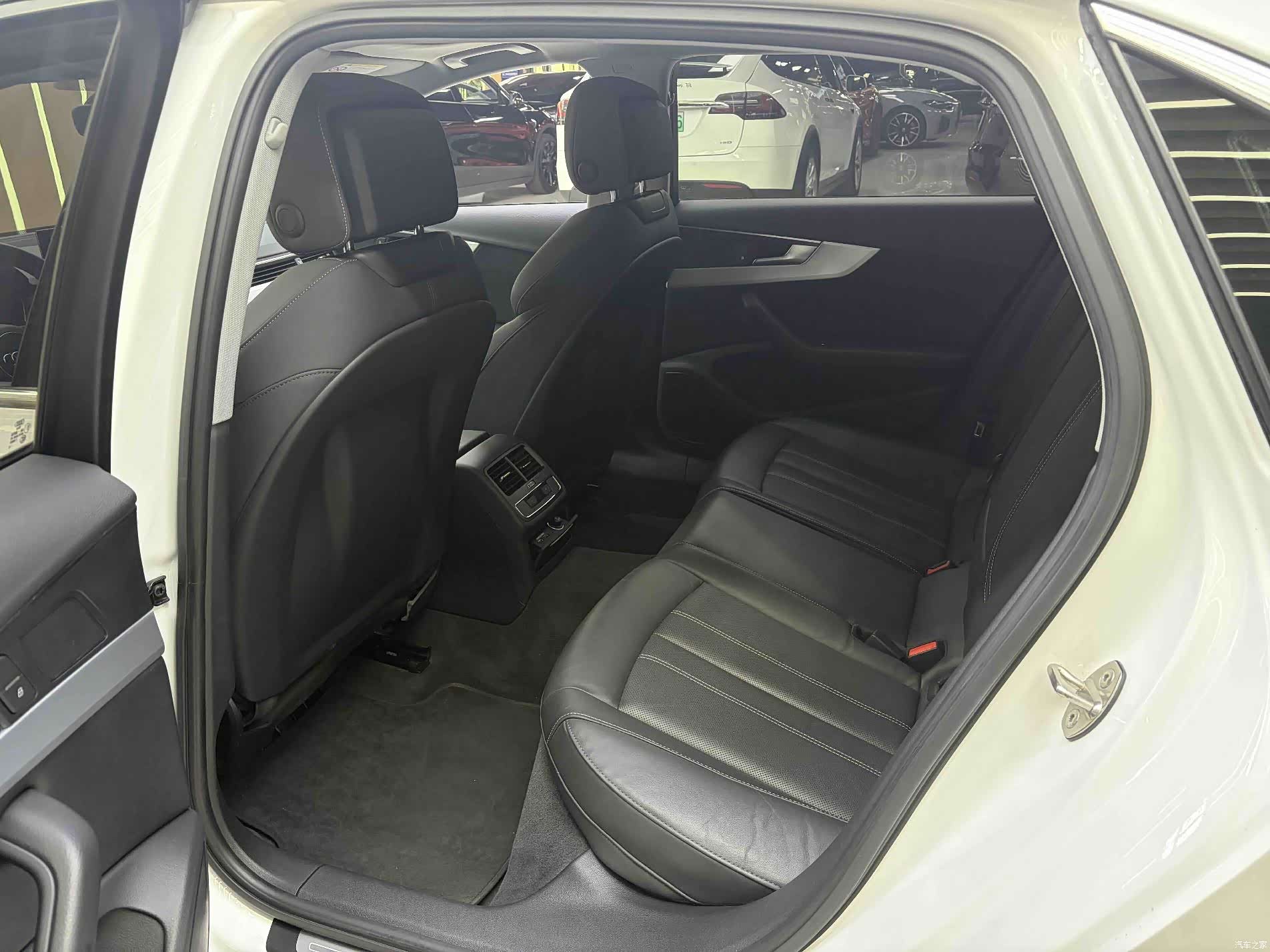Audi A4L, 2020 8