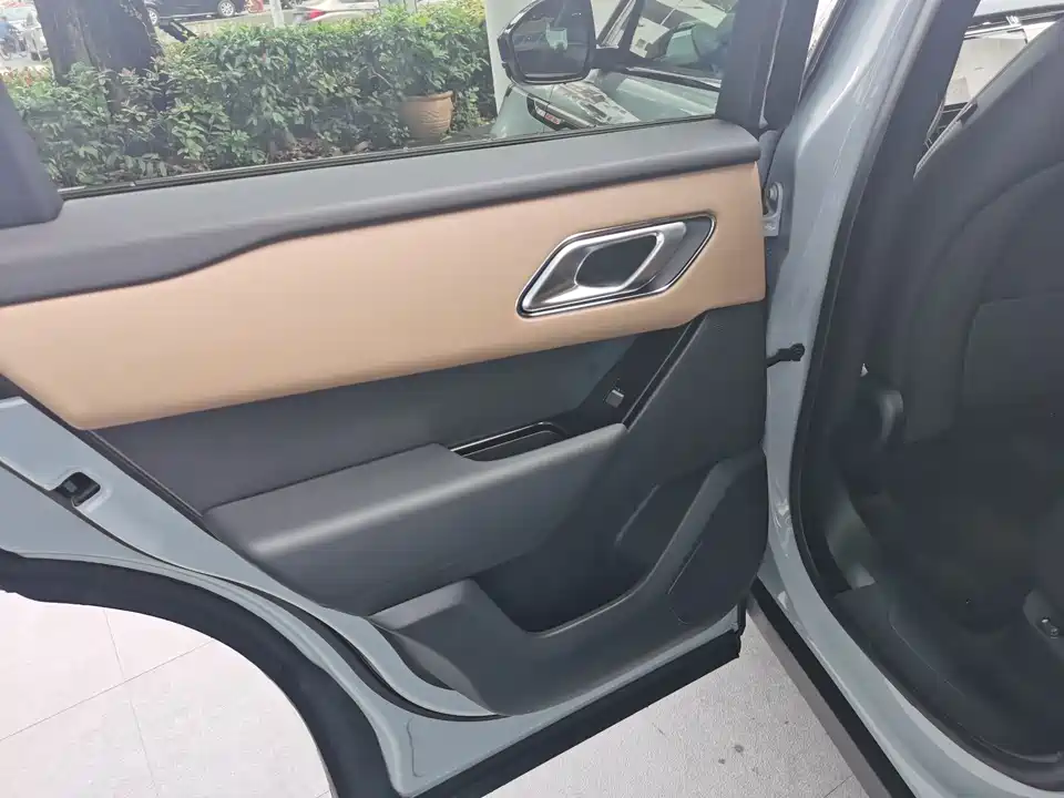 Land Rover Range Rover Star Pulse