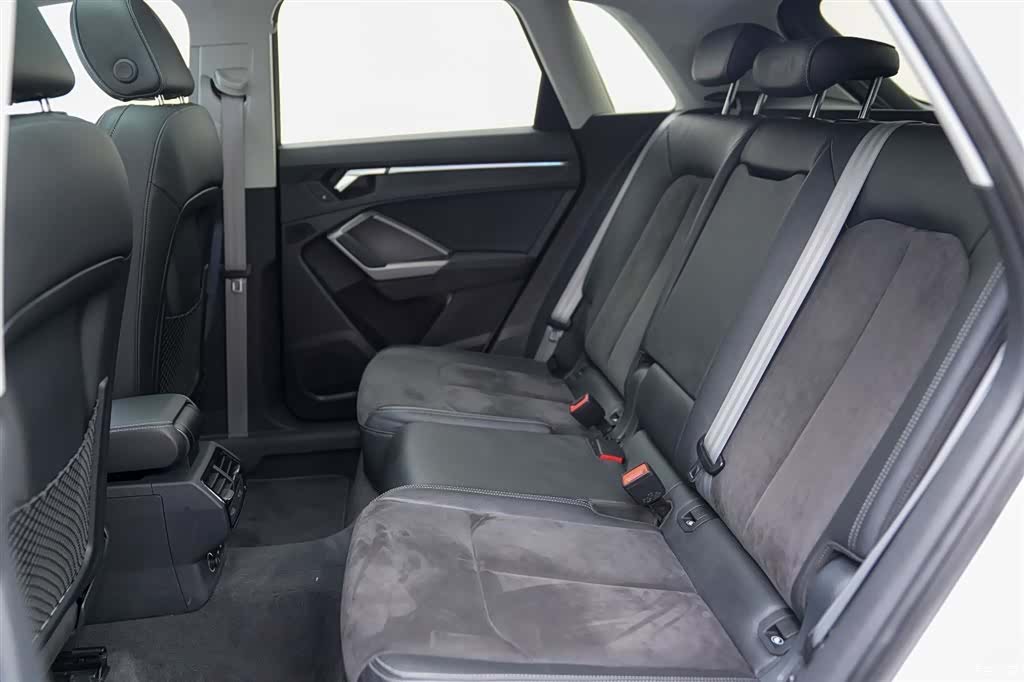 Audi Q3, 2020 14