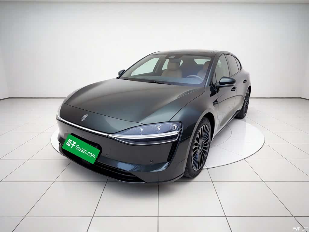 Stelato S9, 2025 1