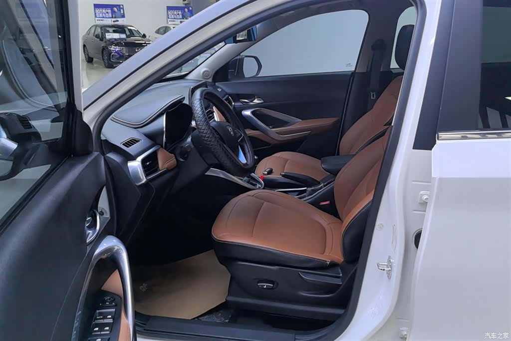 Wuling 510, 2017 9