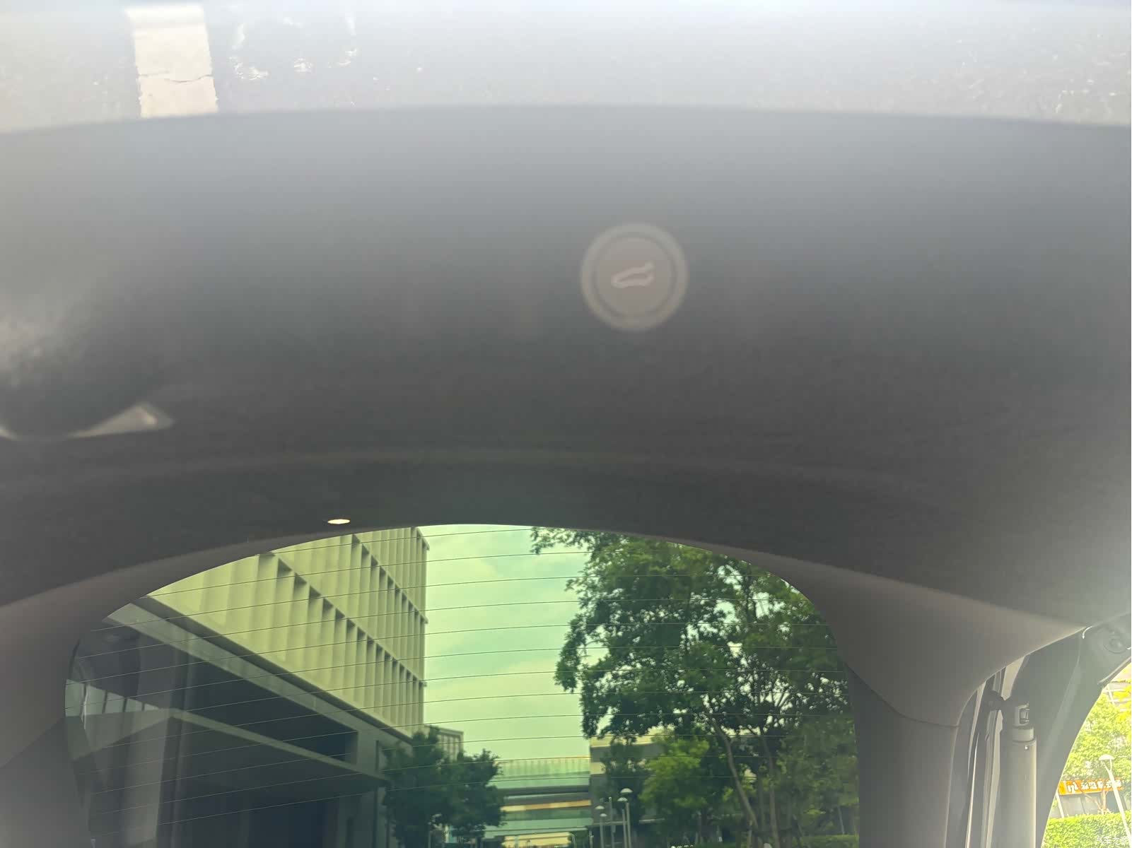Tesla Model Y, 2025 12