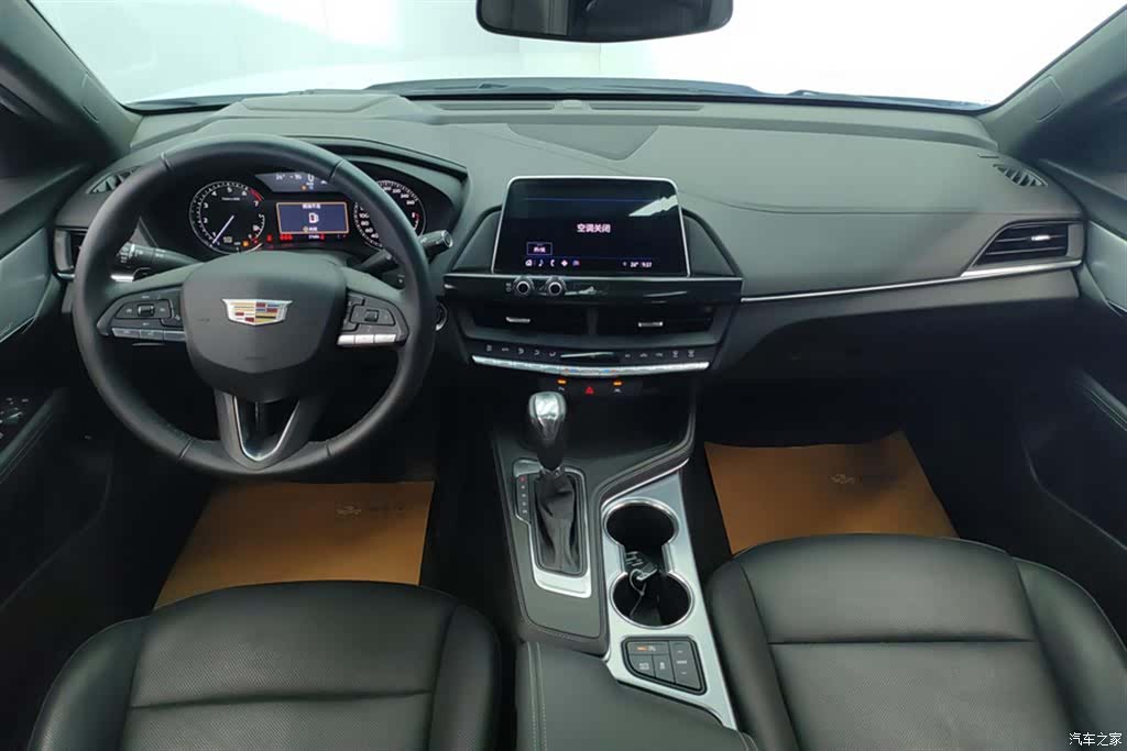 Cadillac CT4, 2024 12