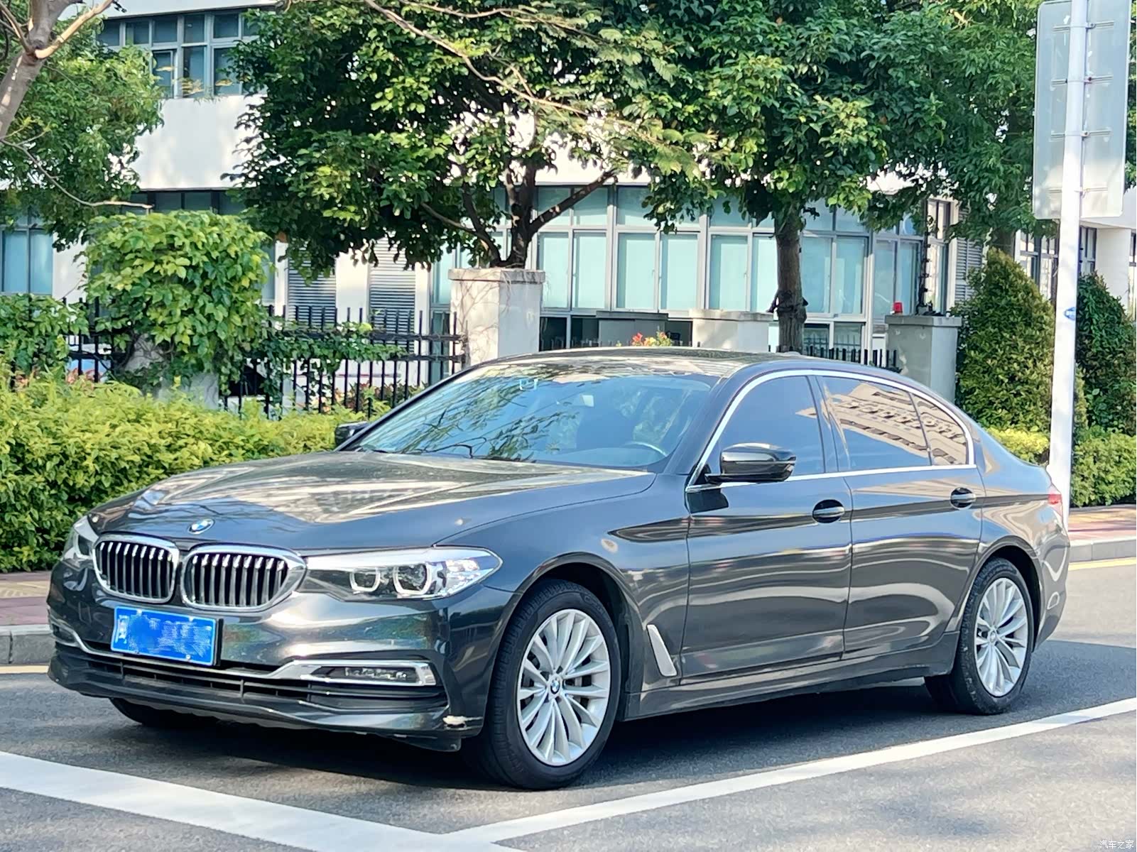 BMW 5 Series, 2018 1