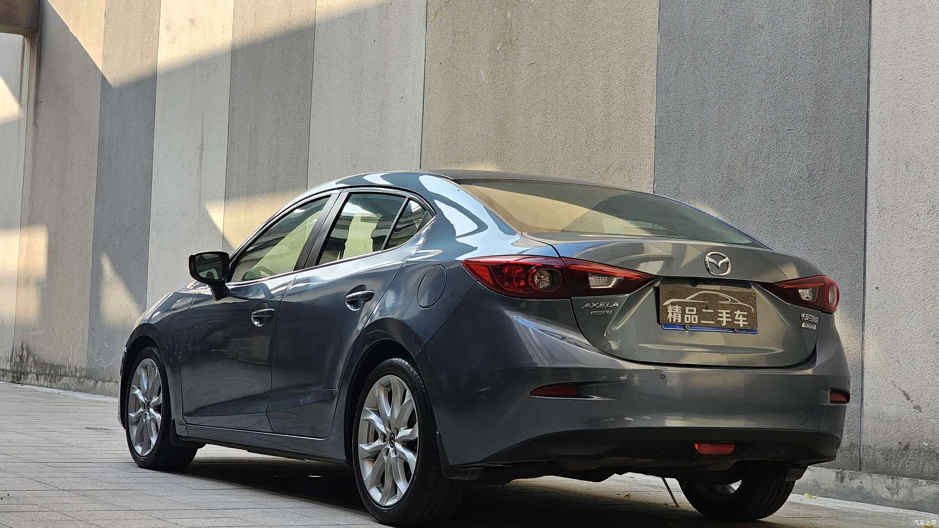 Mazda Mazda3, 2015 4