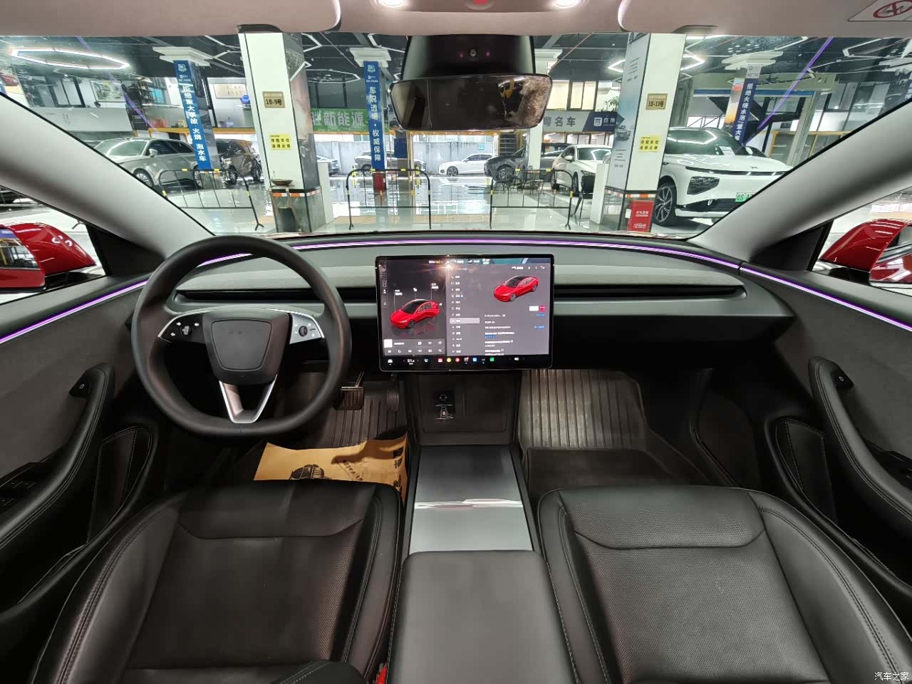 Tesla Model 3, 2023 4