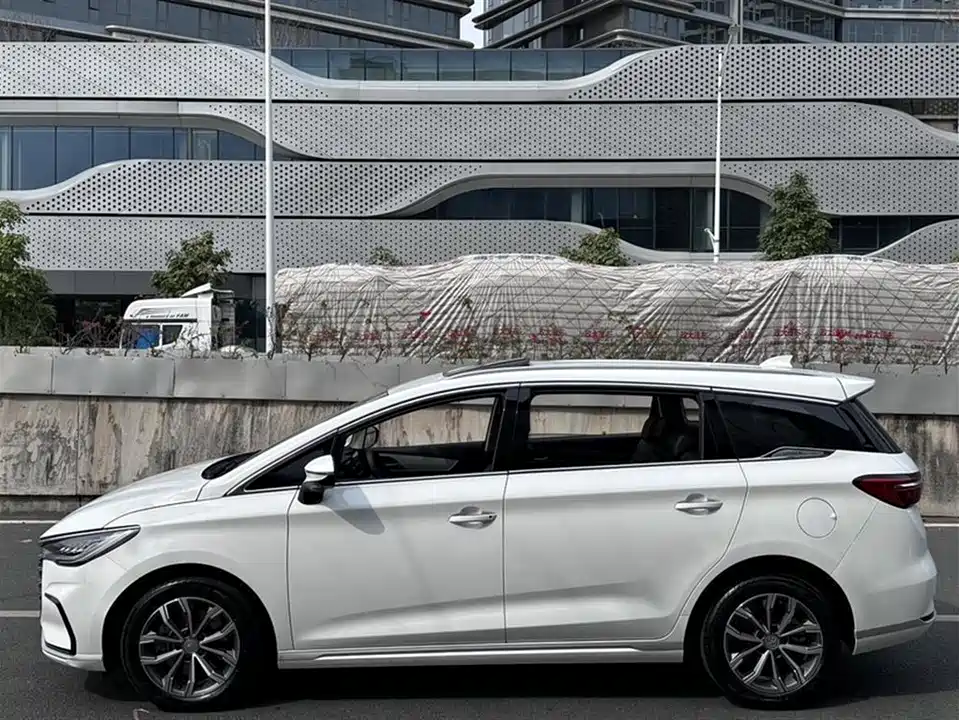 BYD Song MAX