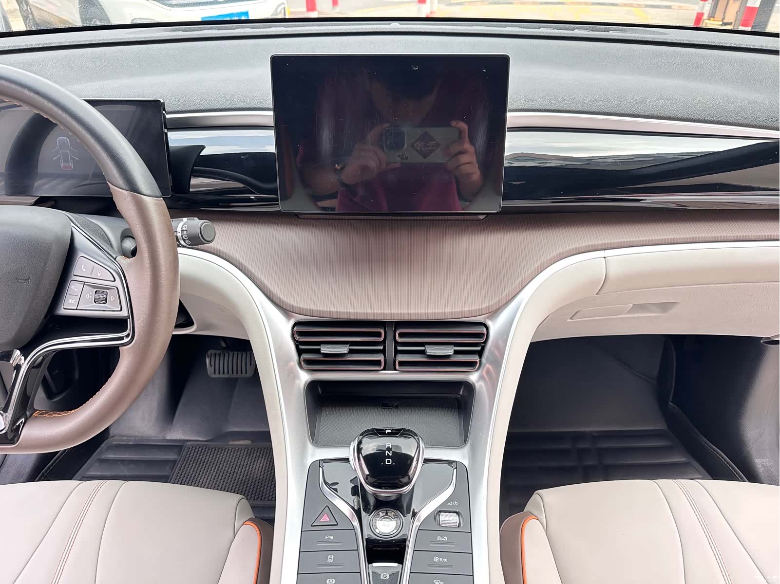 BYD Song, 2023 15
