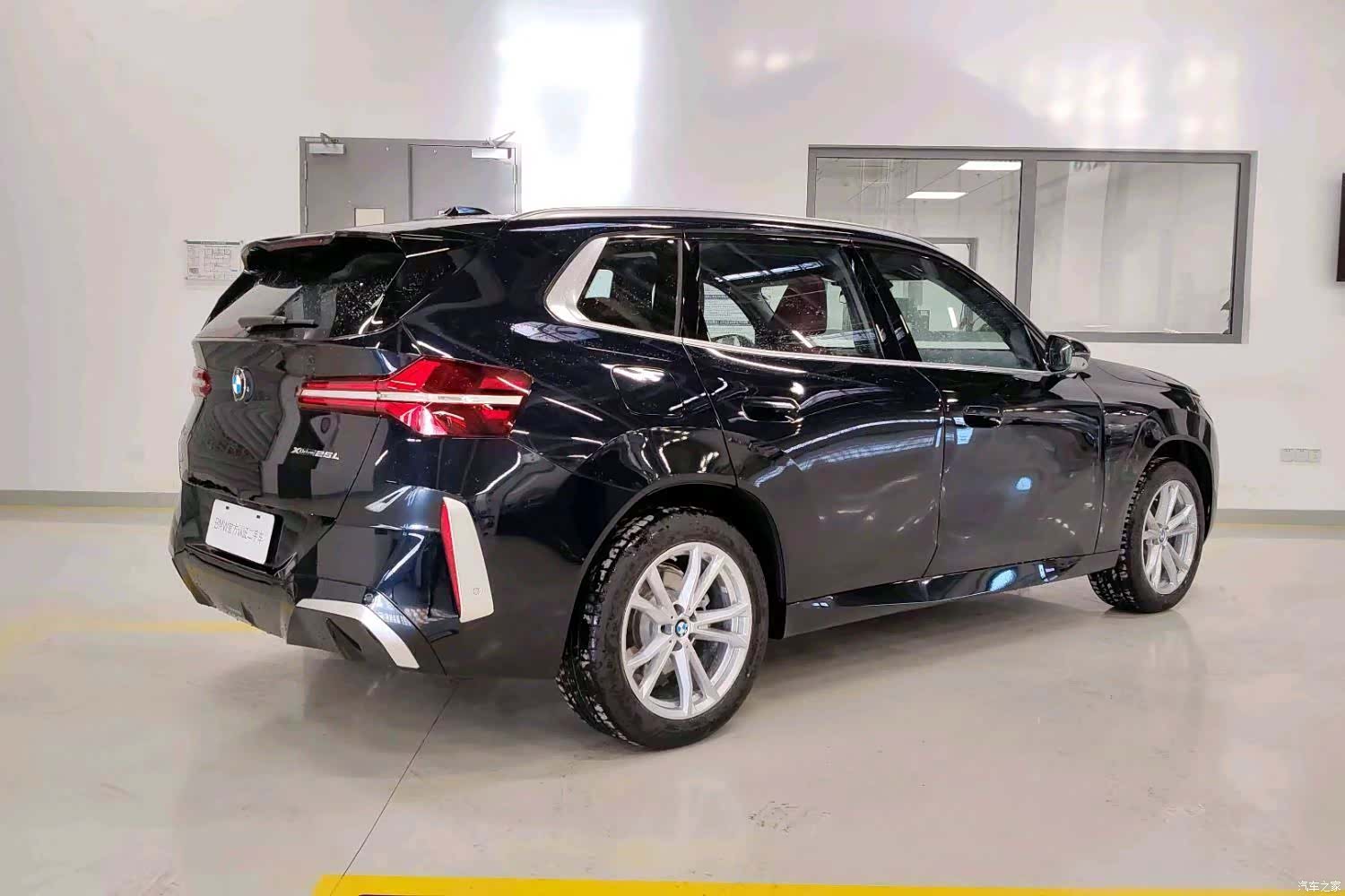 BMW X3, 2025 все фото