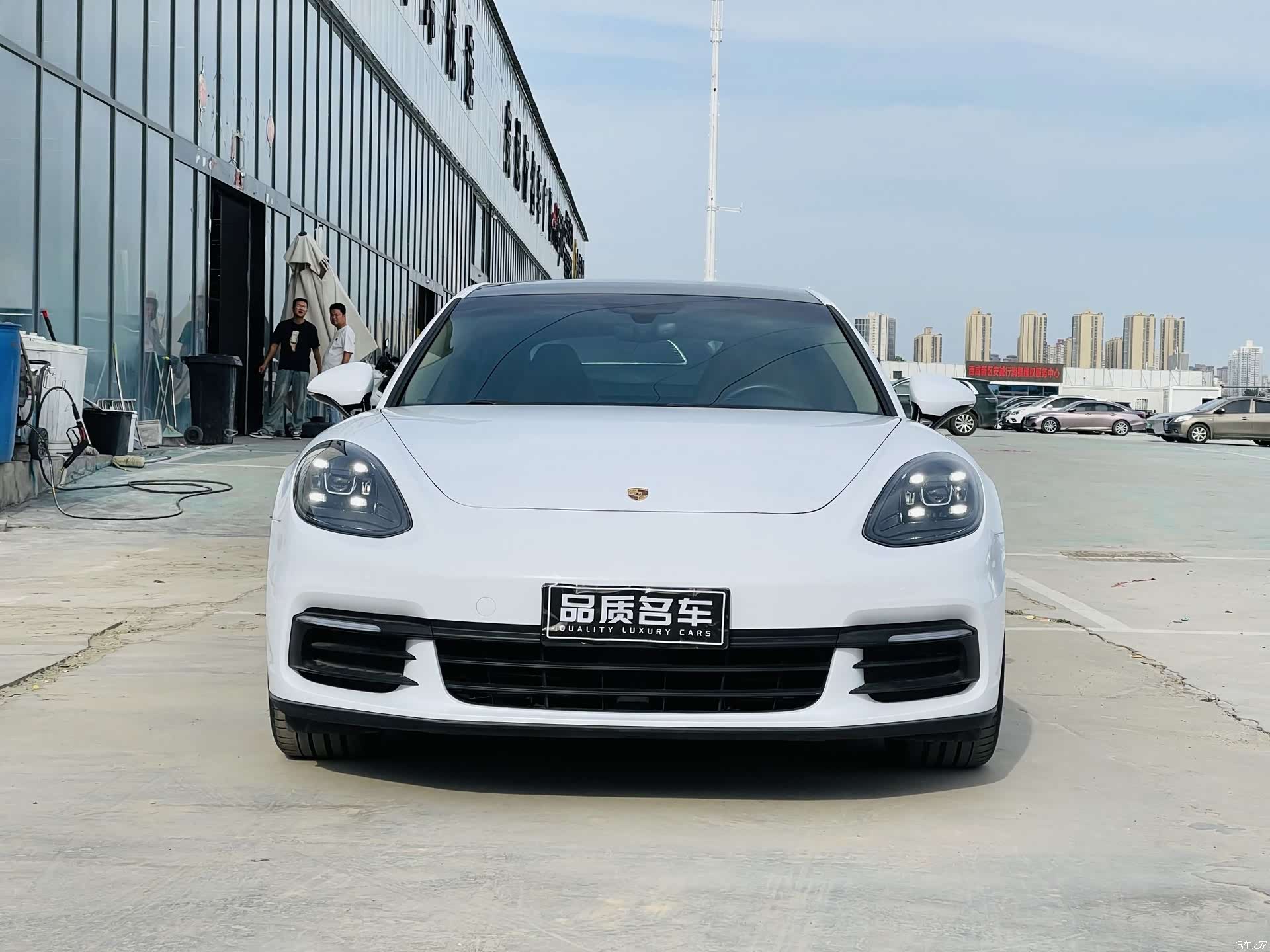 Porsche Panamera, 2018 2