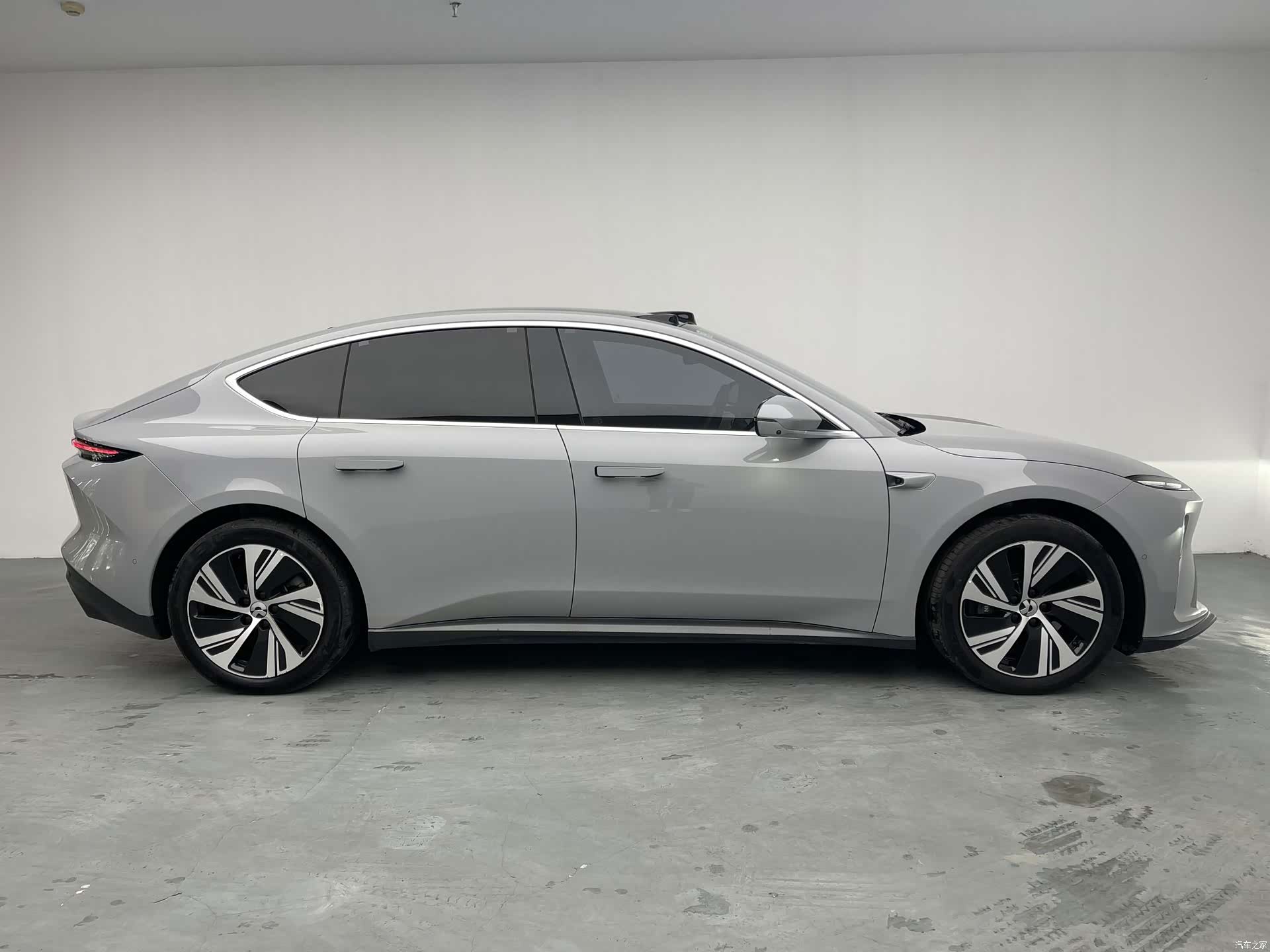 NIO ET5, 2024 14
