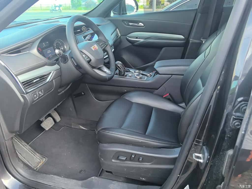 Cadillac XT4, 2018 15