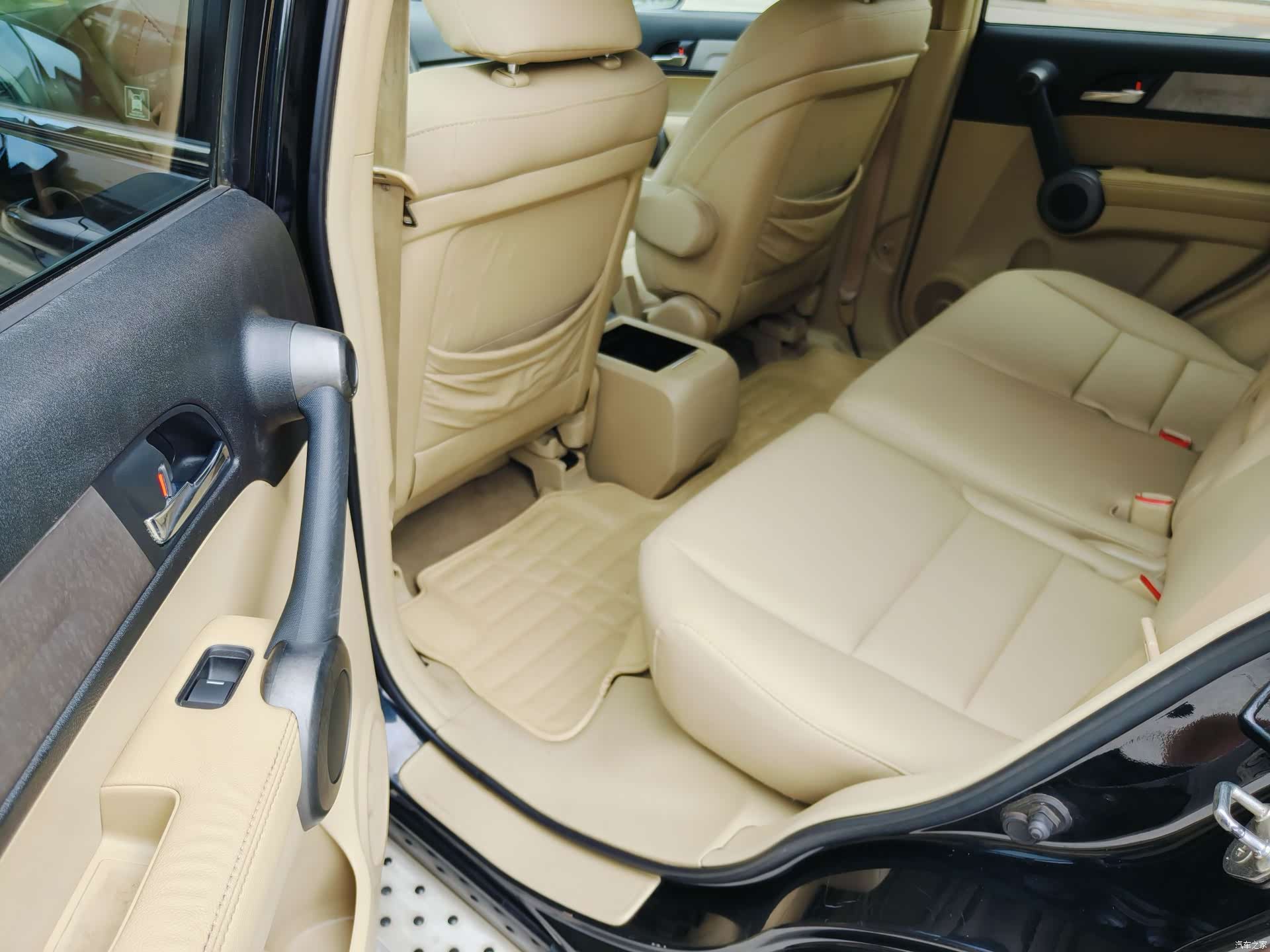Honda CR-V, 2010 12