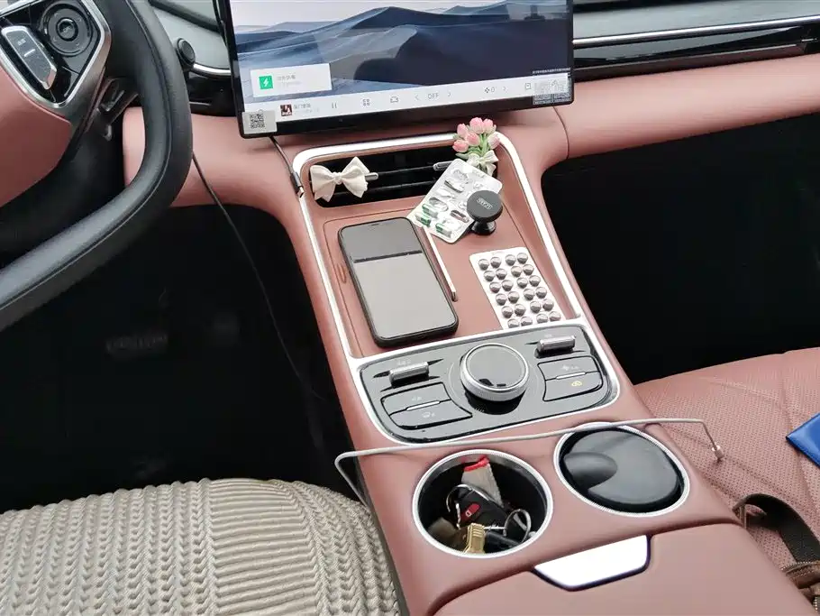 Geely Galaxy Galaxy L6