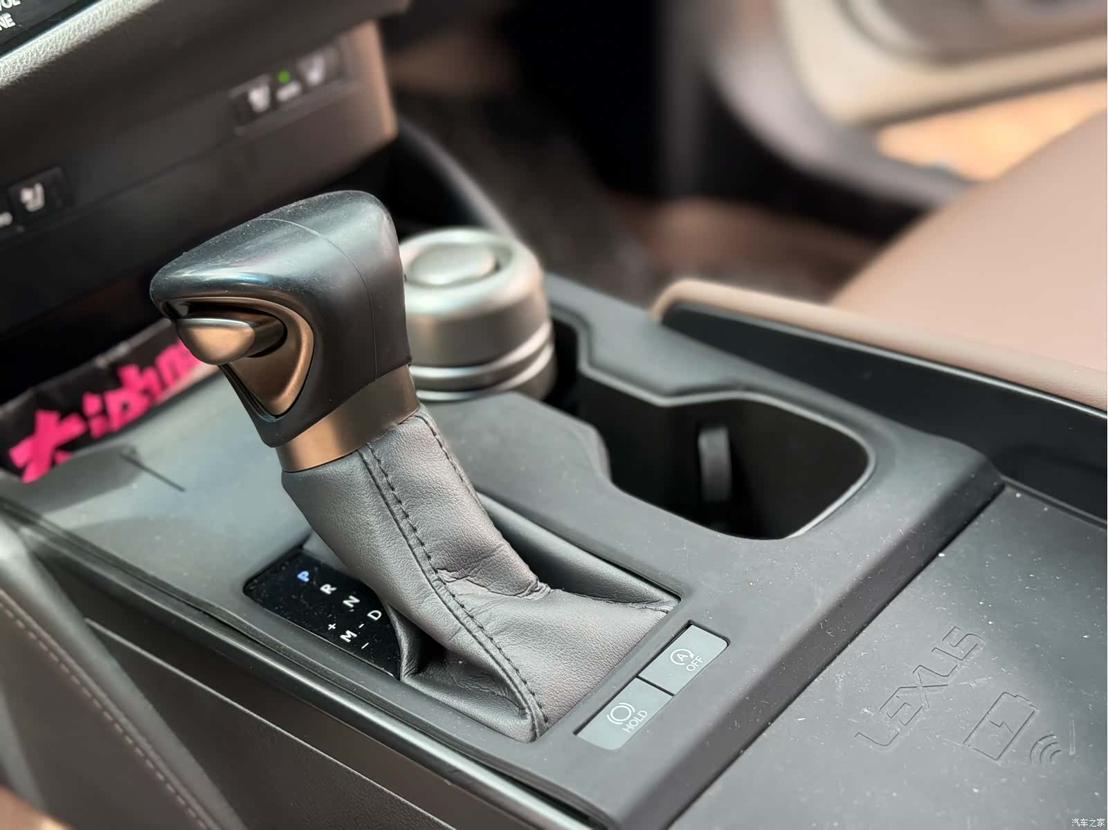 Lexus ES, 2024 24