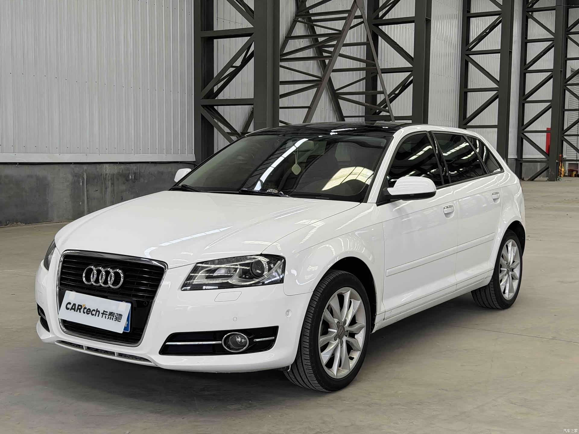 Audi A3, 2011 1