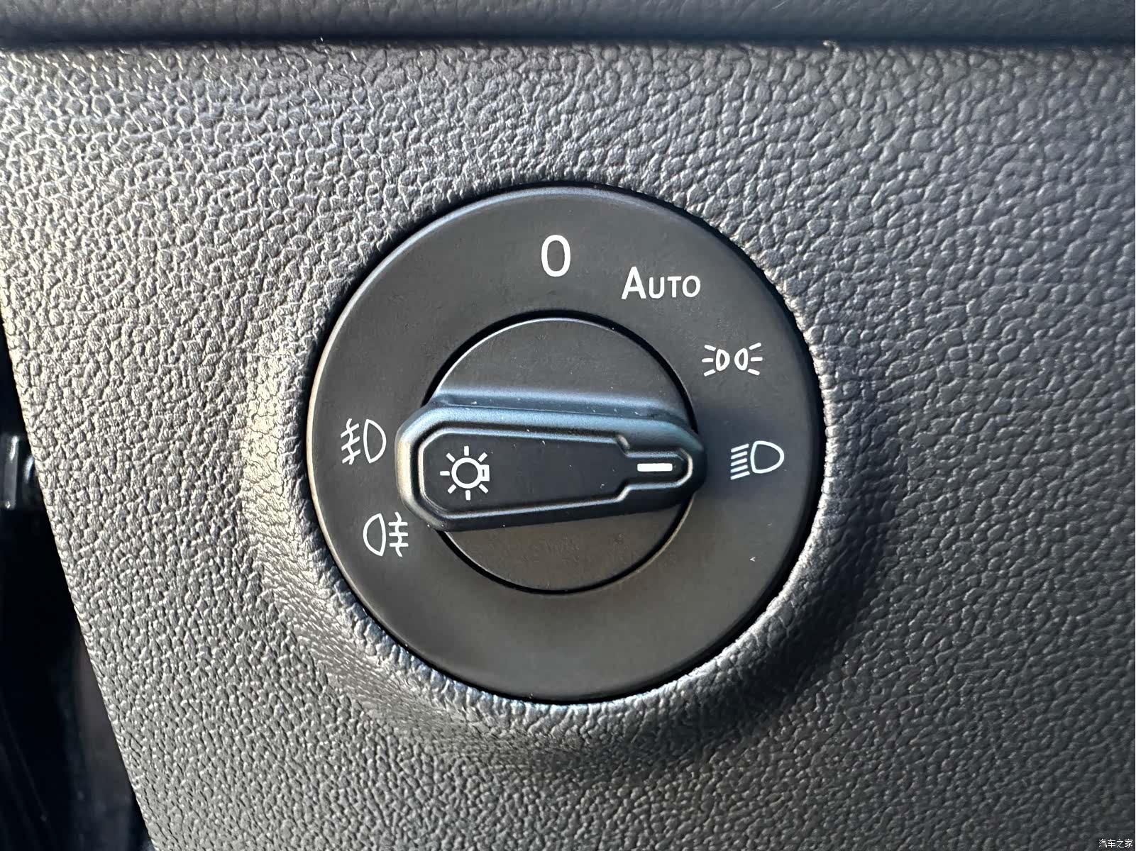 Volkswagen Tharu, 2022 13