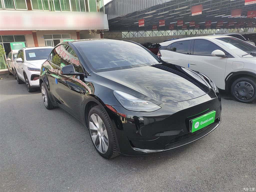 Tesla Model Y, 2022 20