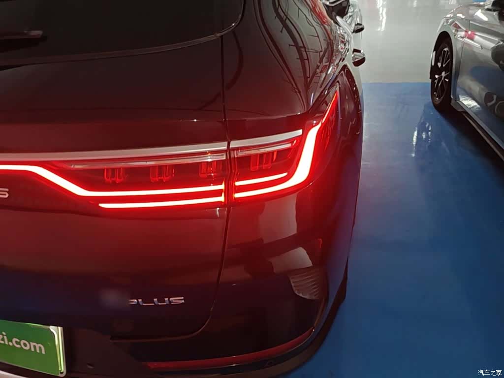 BYD Song, 2023 8