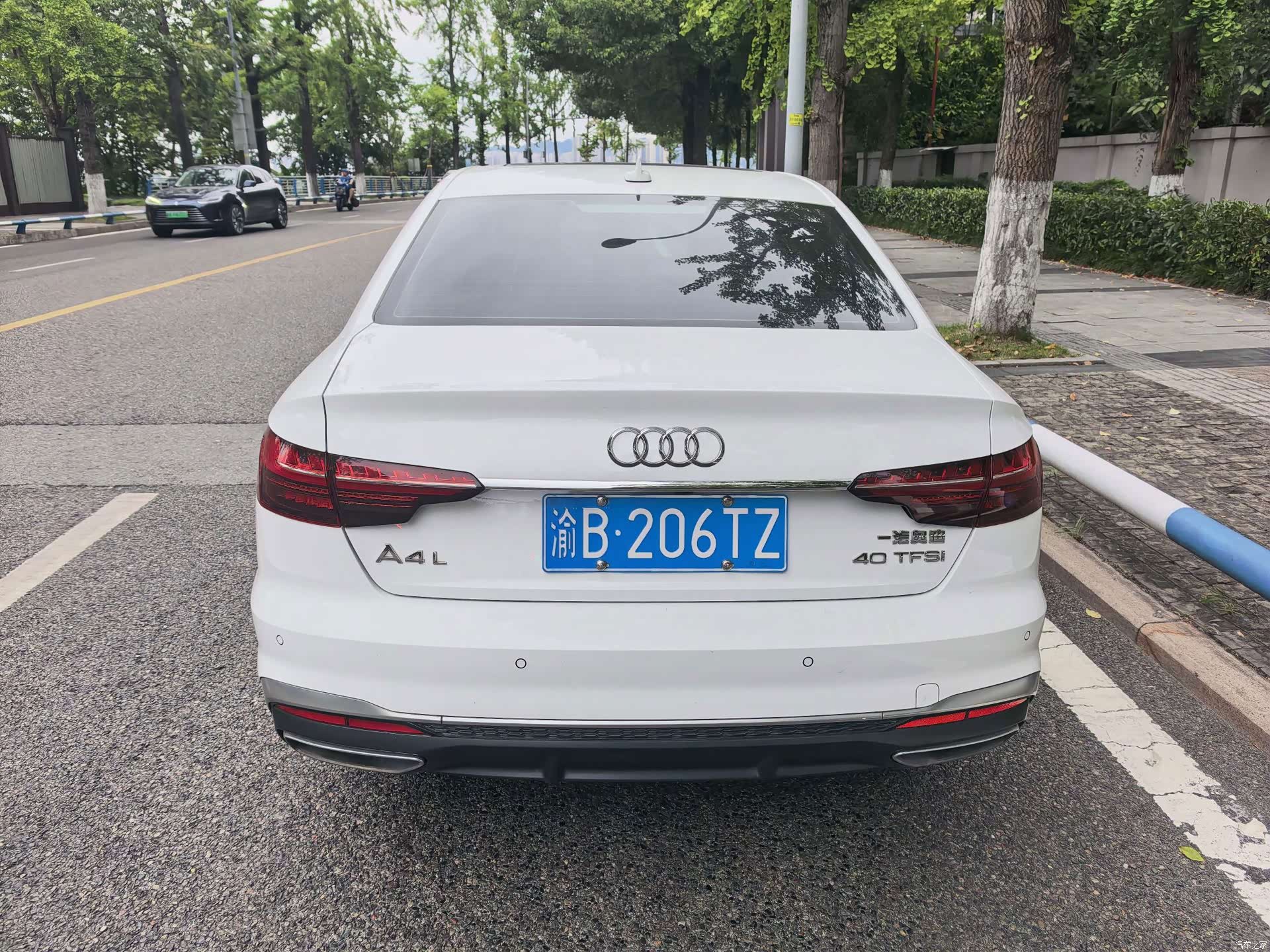 Audi A4L, 2021 8