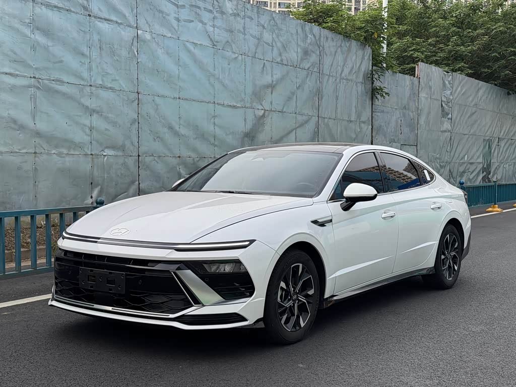Hyundai