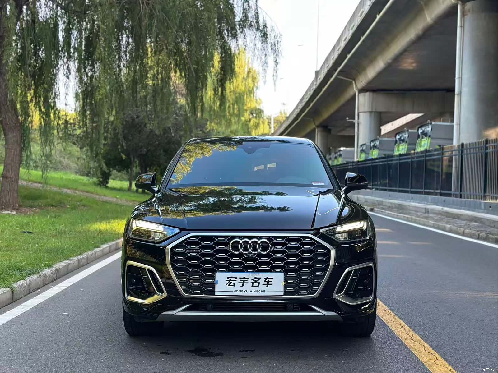 Audi Q5L, 2022 2