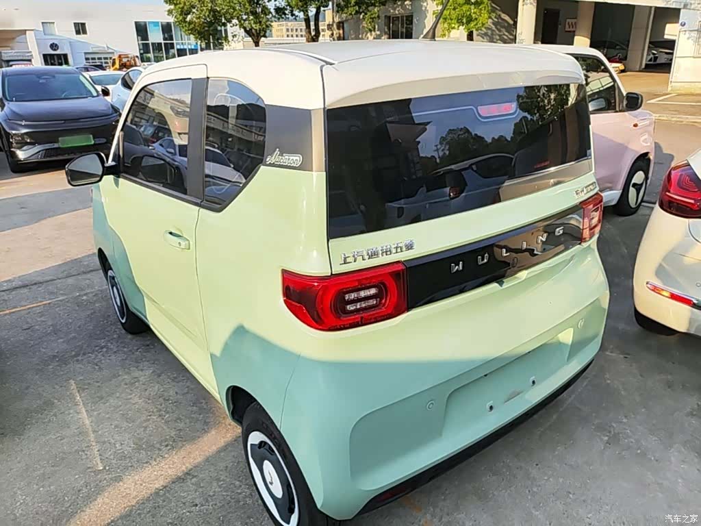 Wuling MINIEV, 2023 все фото