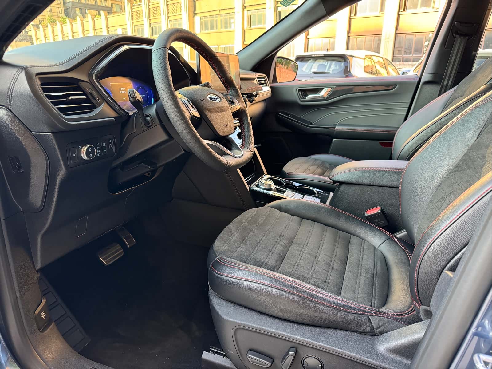 Ford Escape, 2022 6