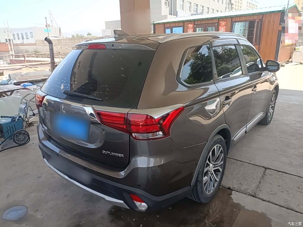 Mitsubishi Outlander, 2017 7