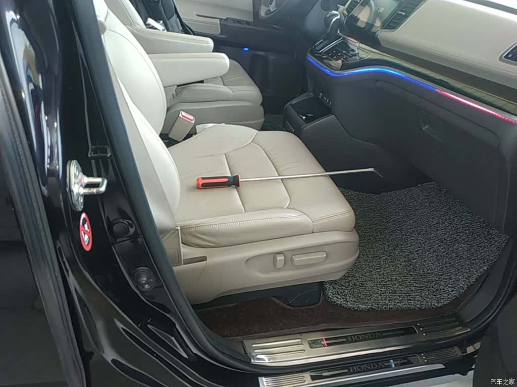 Honda Odyssey, 2016 25