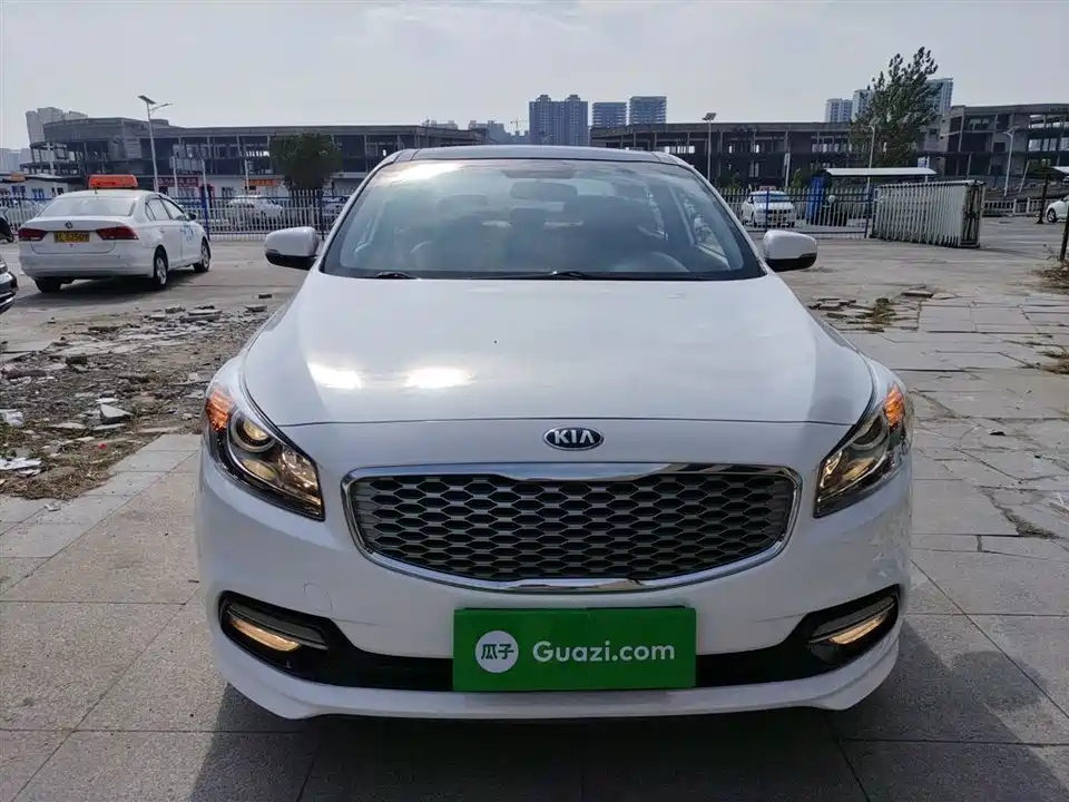 Kia K4