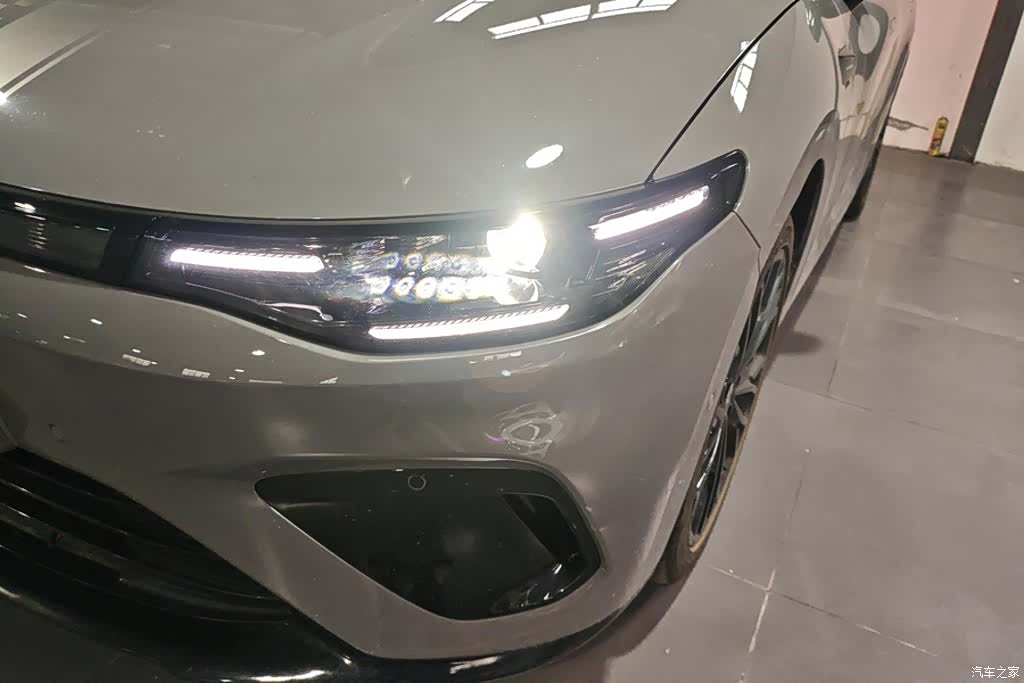 Leapmotor Lafa5, 2025 все фото