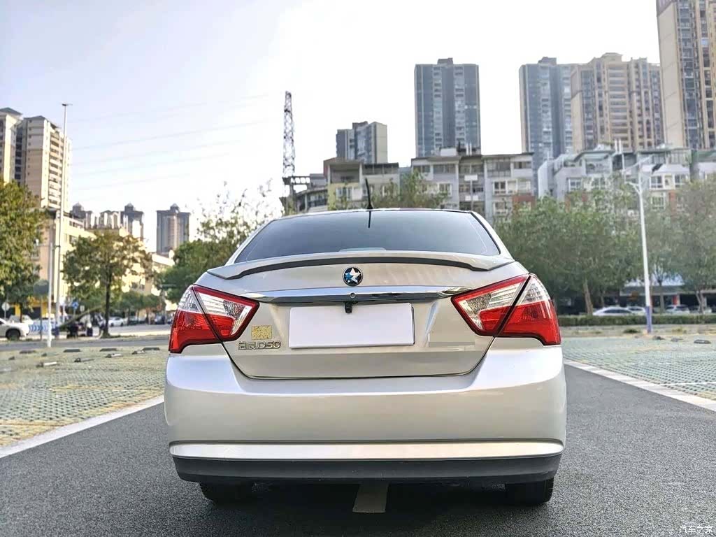 Nissan D50, 2016 8