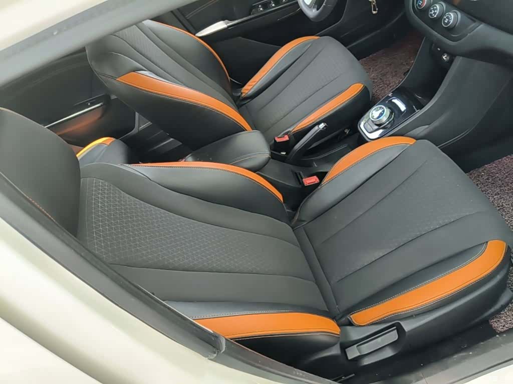 Wuling 310, 2017 25