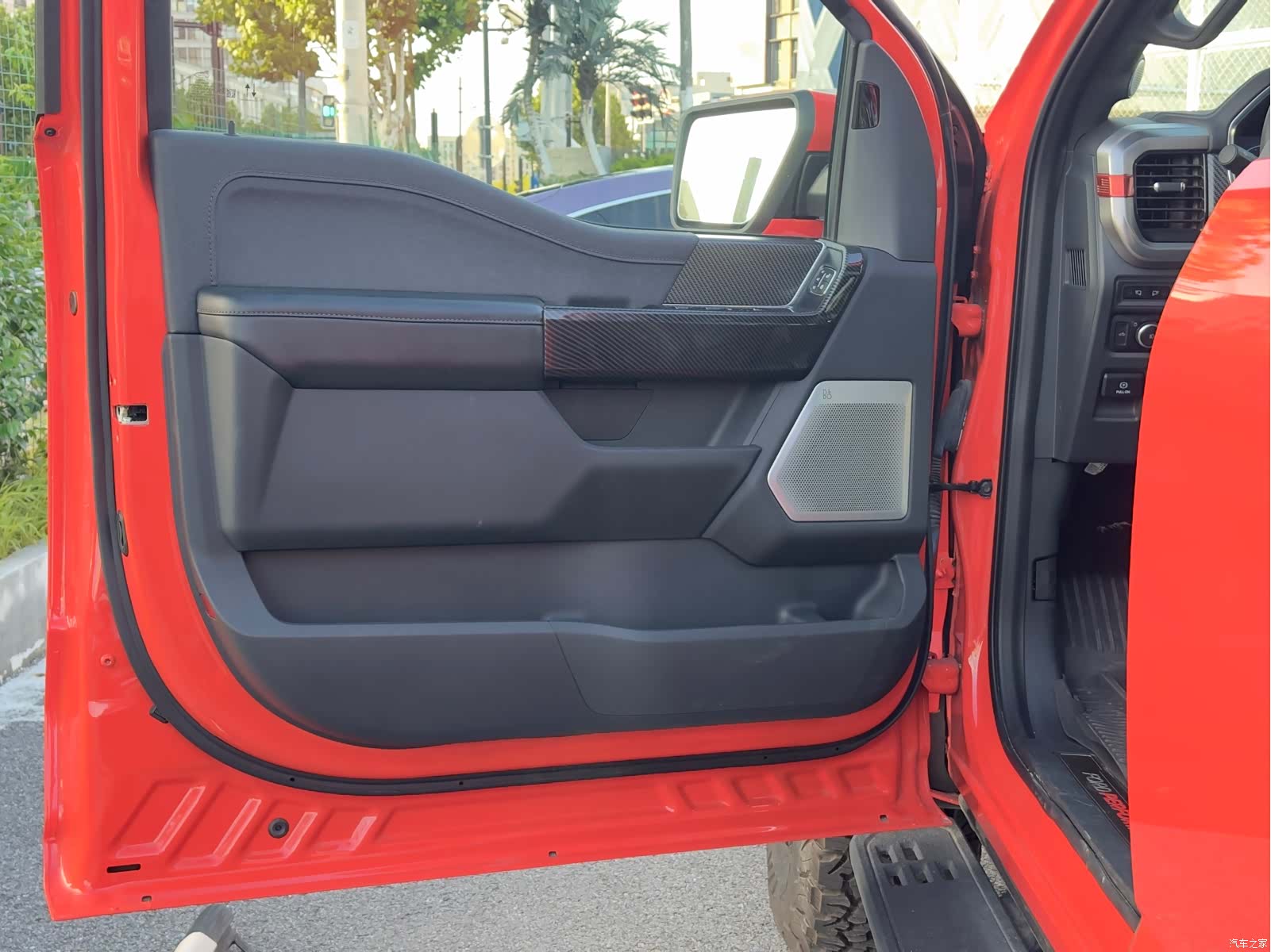 Ford F-150, 2023 25