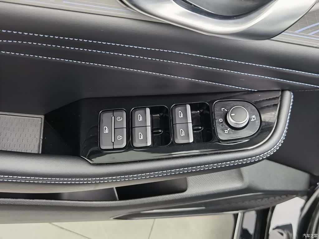 Geely Preface, 2025 9