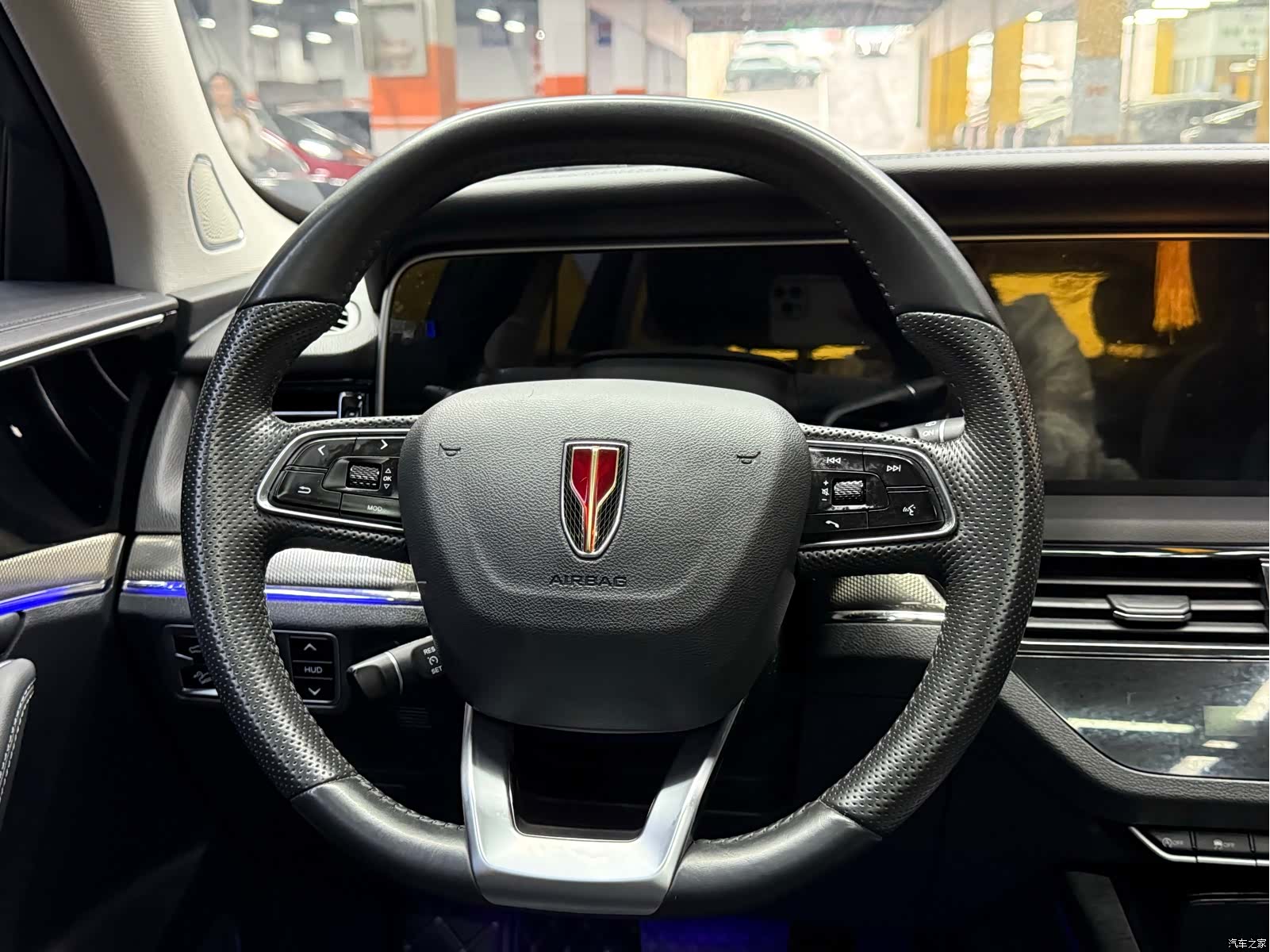 Hongqi HS5, 2023 17